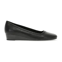 Baretraps Womens Covette Slip-On Shoe