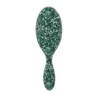 The Wet Brush Emerald