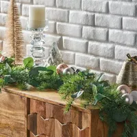 5.5 Foot Indoor Christmas Garland - Green