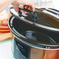 Euro Cuisine Slow Cooker with preprogrammed heating setting