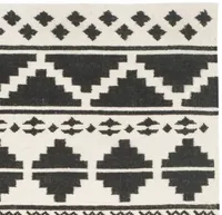 Safavieh Taryn Hand Woven Flat Weave Area Rug