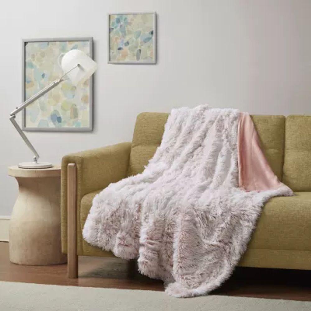 Intelligent Design Maddie Lightweight Throw