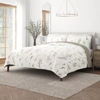 Casual Comfort Leaves Reversible Quilt Set