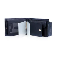 J. Buxton Womens RFID Blocking Bifold Wallet