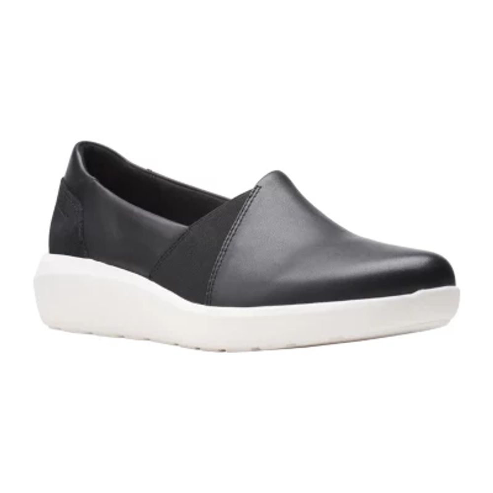 Clarks Womens Kayleigh Step Slip-On Shoe