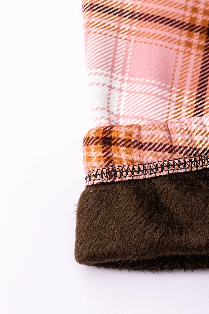 Chic Plaid - Cozy Lined