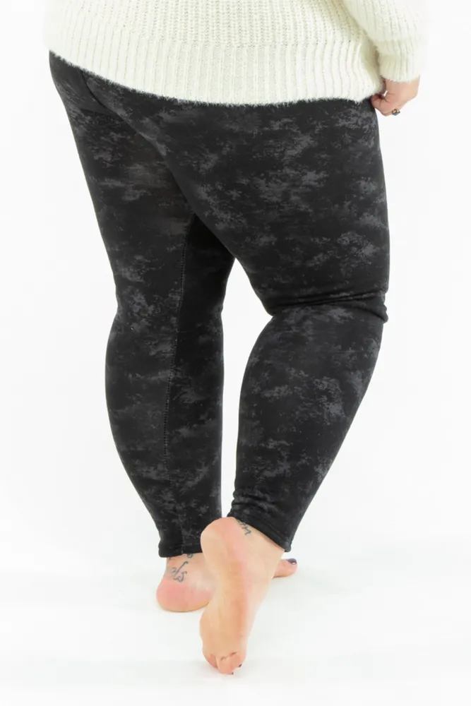 Ardene Fleece Lined Translucent Leggings in Black