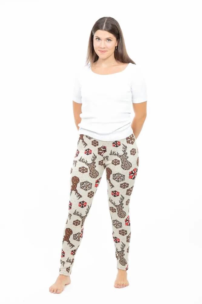 Reindeer Chic - Cozy Lined Leggings