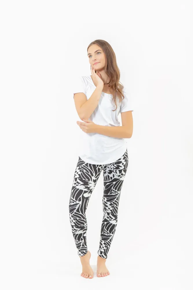 B&W Splash - Cozy Lined Leggings