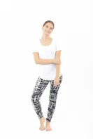 B&W Traces - Cozy Lined Leggings