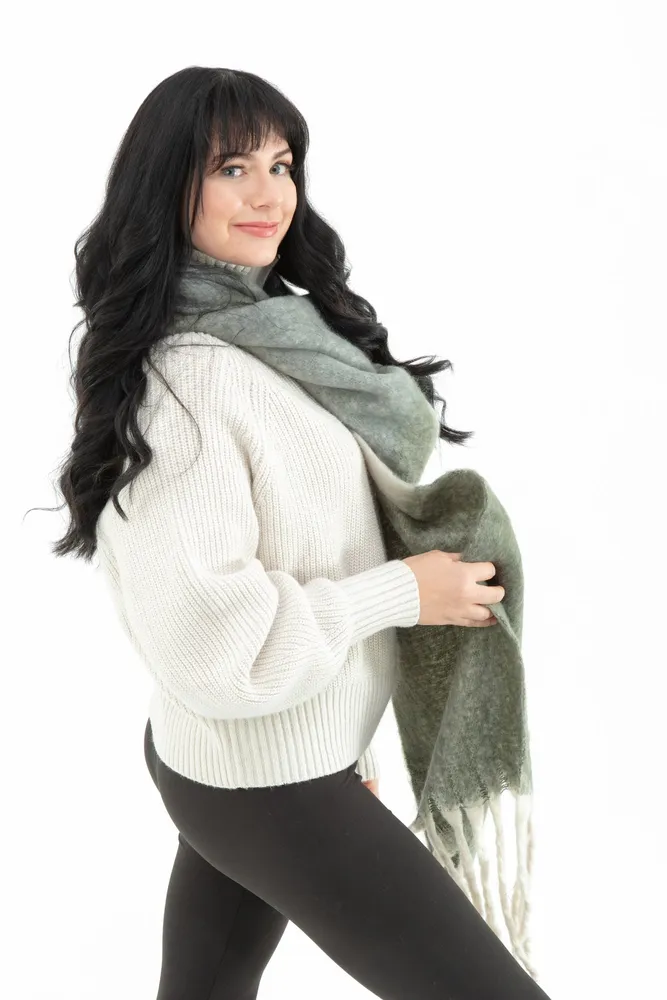 Kylie - Bouclé Scarf