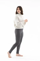 Chic Chekers - Cozy Lined Leggings