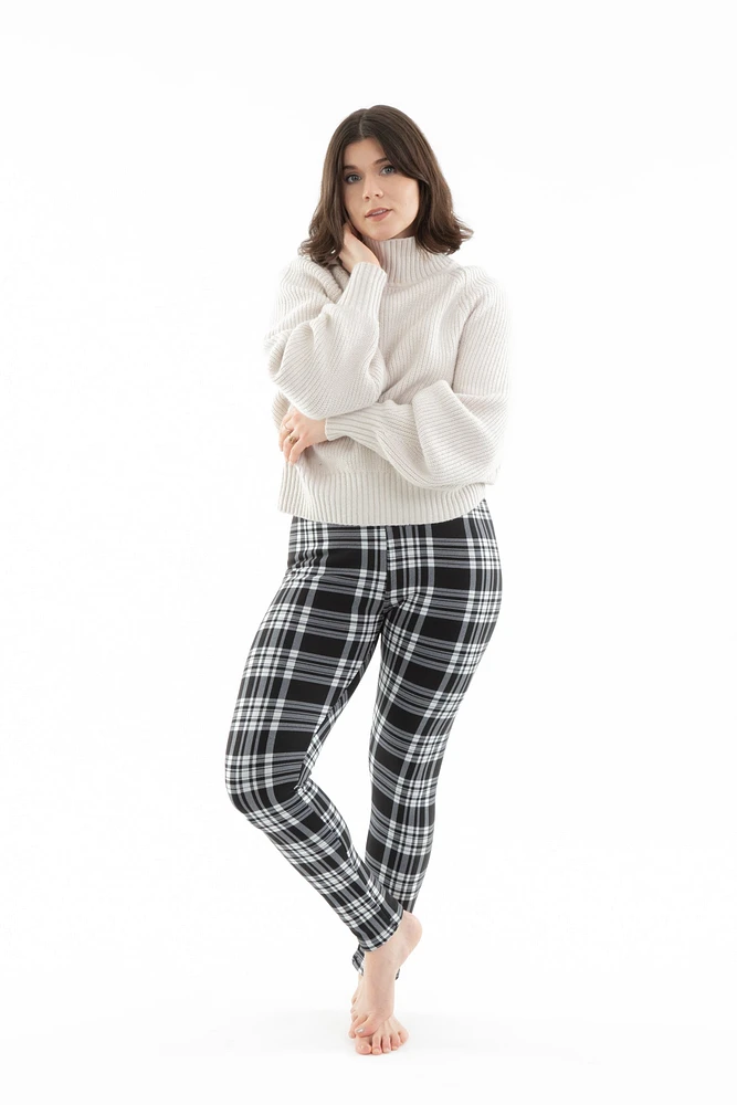 B&W Plaid - Cozy Lined