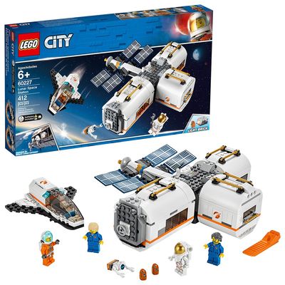 La station spatiale lunaire LEGO® City 60227