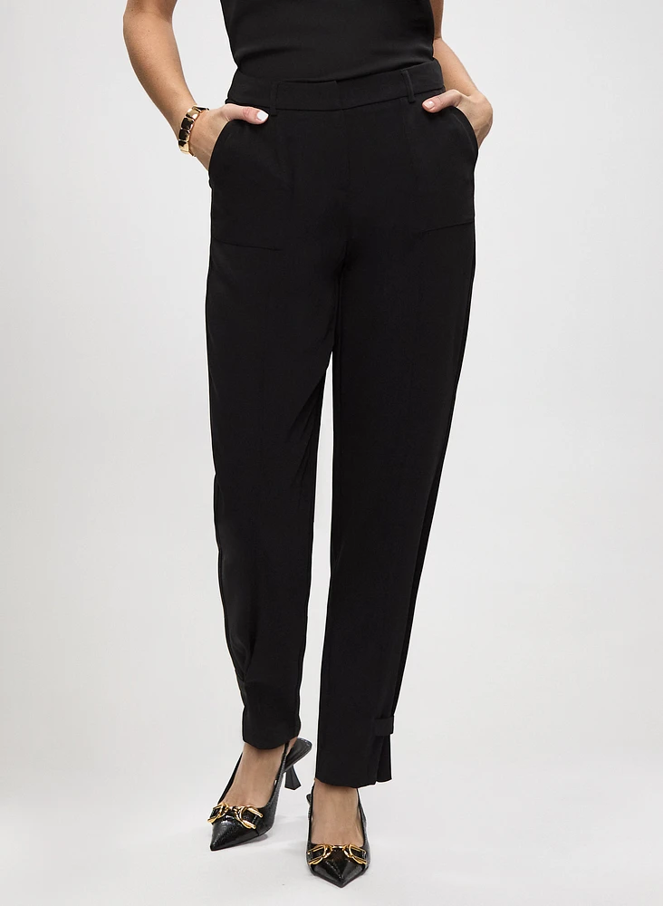 Tapered Leg Modern Fit Pants