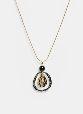 Circle Pendant Necklace