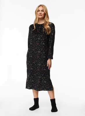 Velour Star Motif Nightgown