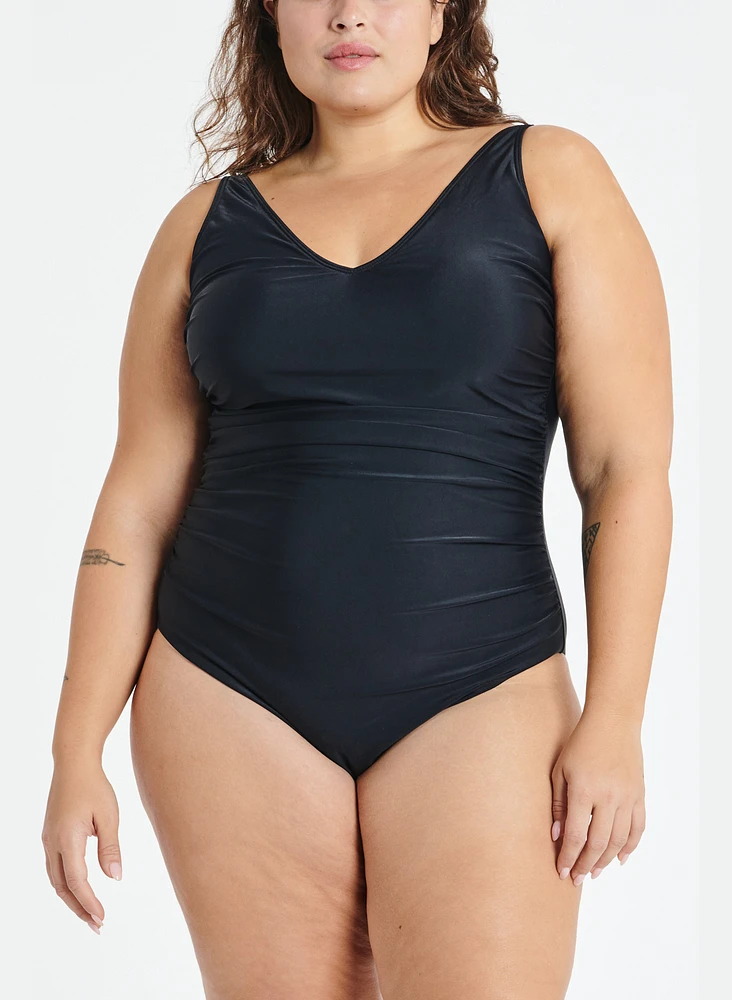 Solid-Colour One-Piece Swimsuit