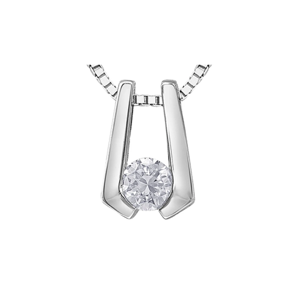10K WHITE GOLD PENDANT
