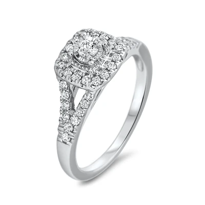 10K GOLD RING WITH DIAMONDS