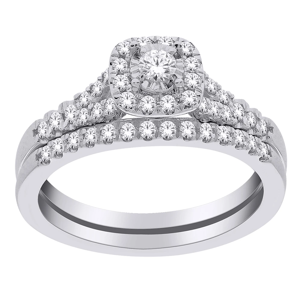 10K GOLD RING WITH DIAMONDS