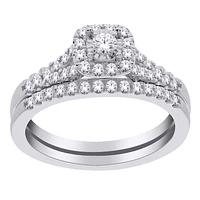 10K GOLD RING WITH DIAMONDS
