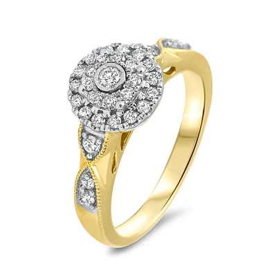 10K GOLD RING WITH DIAMONDS
