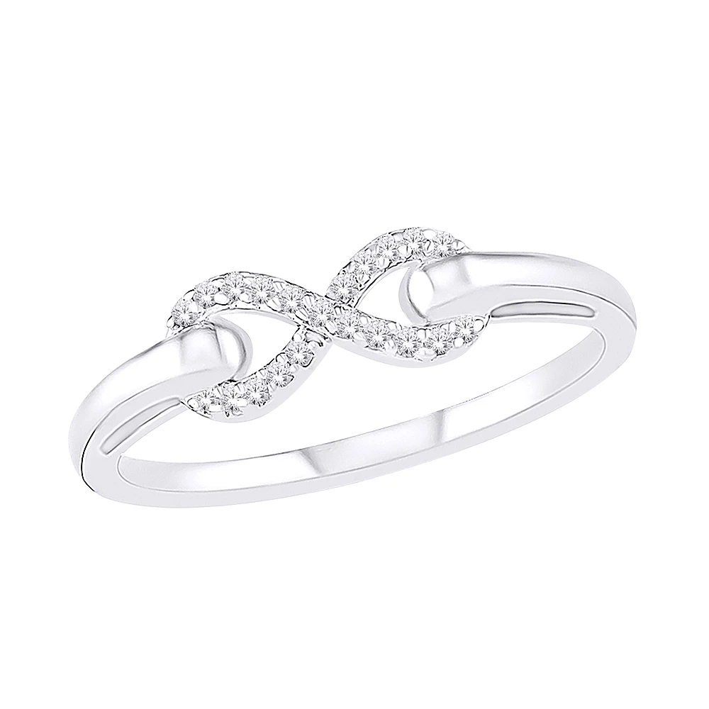 10K GOLD RING WITH DIAMONDS