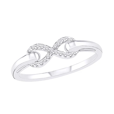 10K GOLD RING WITH DIAMONDS
