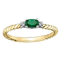 10K GOLD RING WITH EMERALD