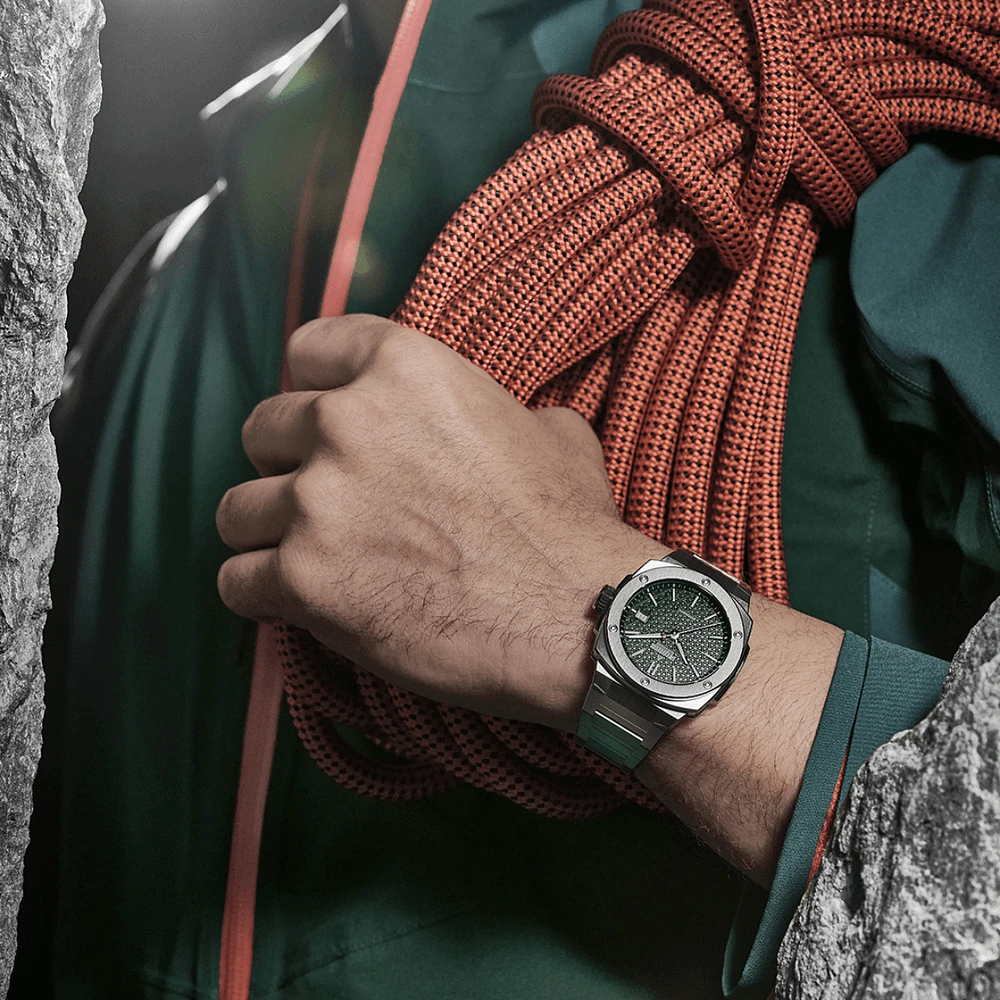 ALPINER EXTREME AUTOMATIC 40MM