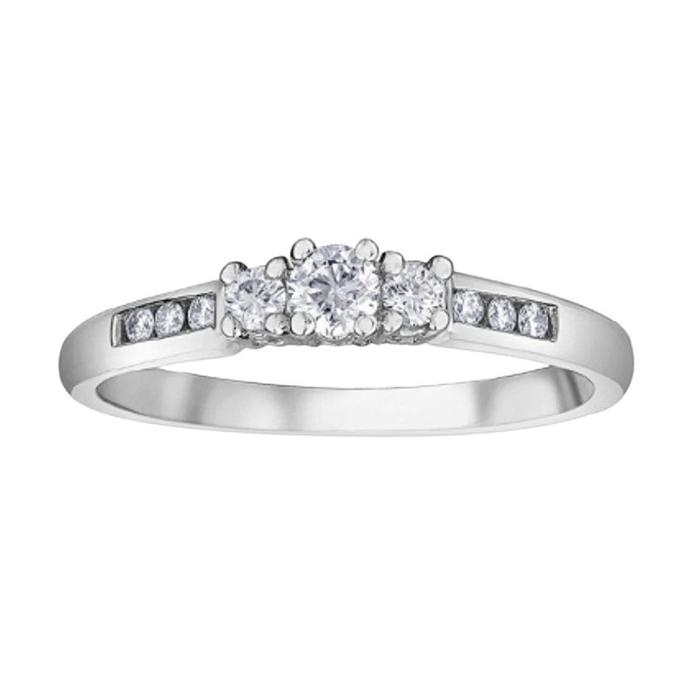 14K WHITE GOLD RING