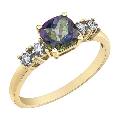 10K GOLD RING WITH MYSTIC TOPAZ