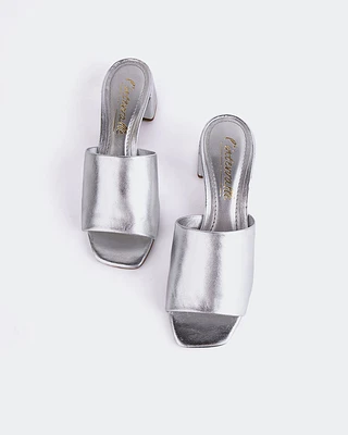 L'INTERVALLE Fortunata Women's Shoe Mule Sandal Silver Metal