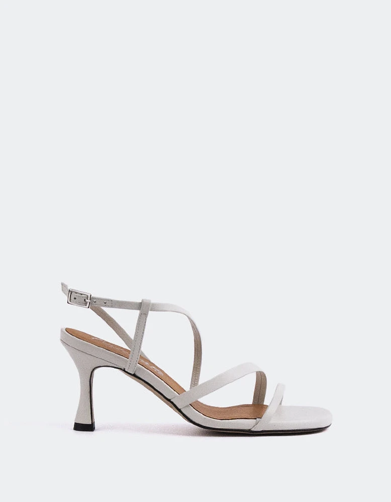 L'INTERVALLE Kowsky Women's Strappy Sandal Off White Leather