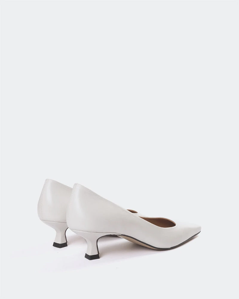 L'INTERVALLE Sackett Women's Shoe Mid Heel Pump Off White Leather