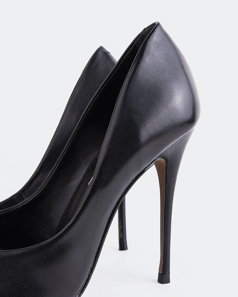 L'INTERVALLE Teeva Women's Shoe High Heel Pump Leather