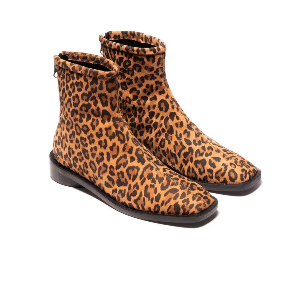 Alfama Tan Leopard