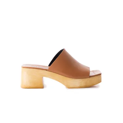 Delphine Tan Leather