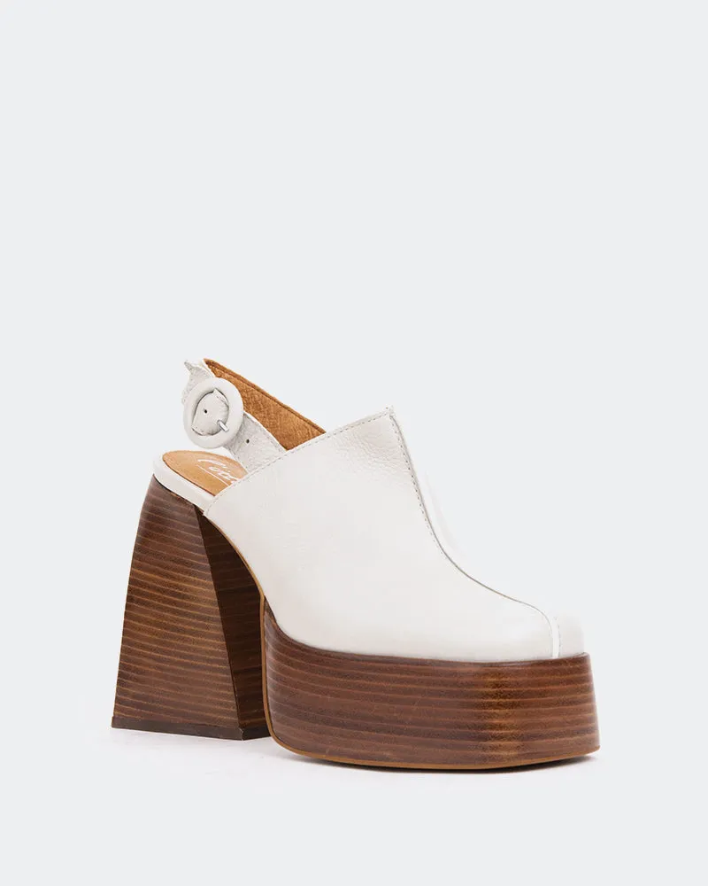 Dolphin, Off White Leather/Cuir Blanc Cassé