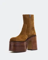 Gunner Brown Suede