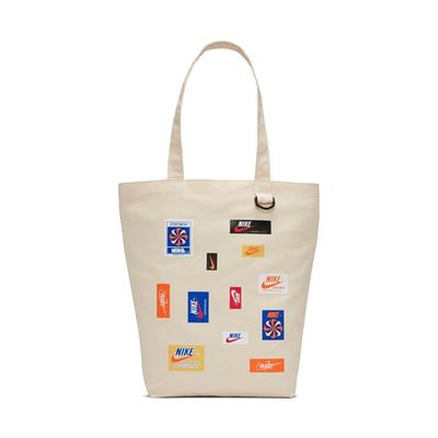 Nike Heritage Tote Bag in Natural, Cotton