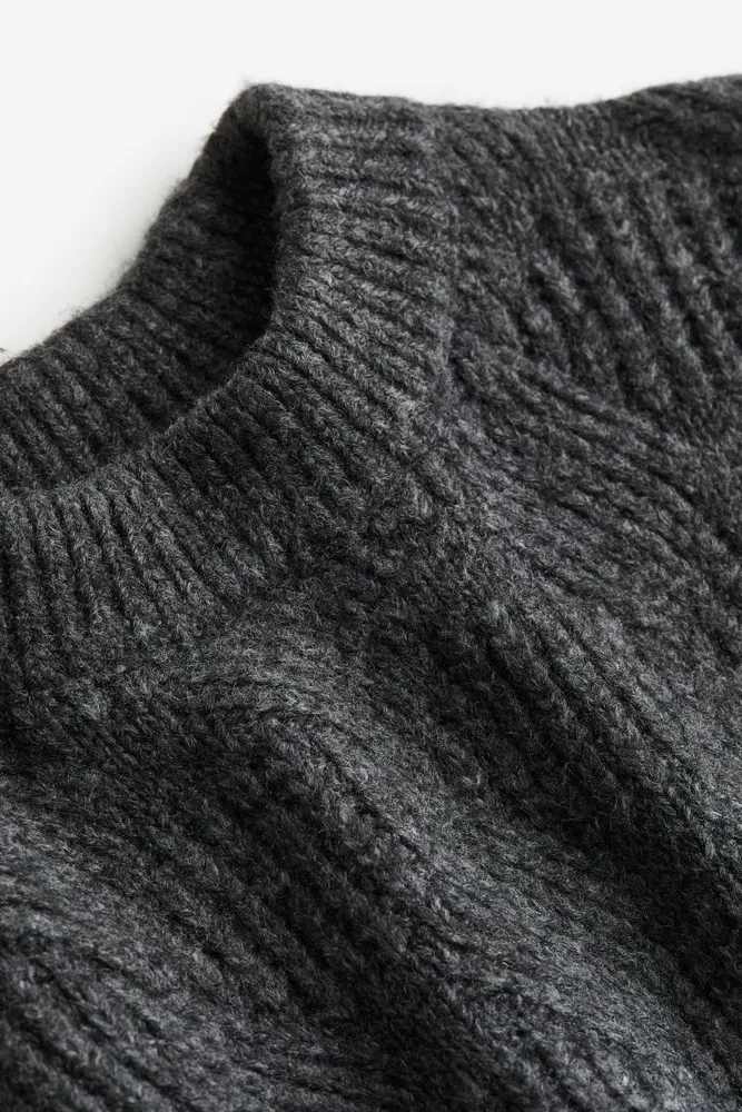 Grey straight knit set