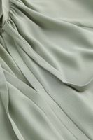 Short-sleeved Tie-detail Blouse