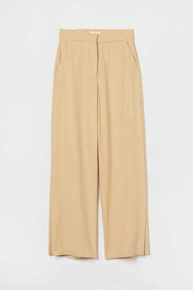 Buy Sonder Halter Neck Blouse & Side Slit Pants by Designer LAFAANI for  Women online at Kaarimarket.com