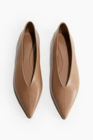 Pointed Flats