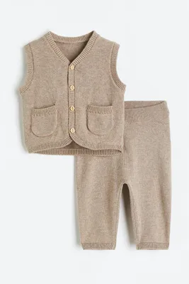 2-piece Fine-knit Vest and Pants Set