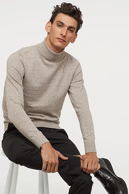 Slim Fit Fine-knit Turtleneck Sweater