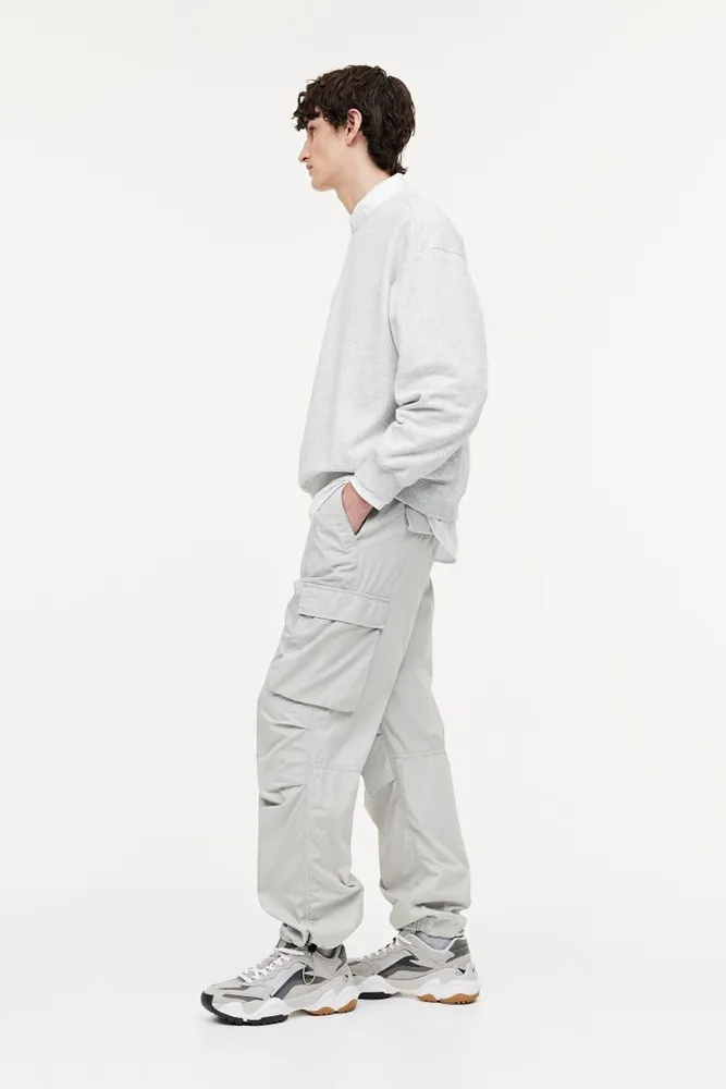 Relaxed Fit Cargo Pants