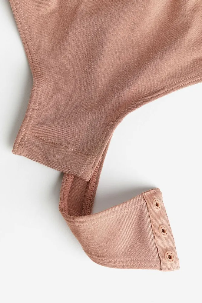 H&M Seamless Light Shape Push-up Thong Bodysuit